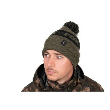 Fox Collection Bobble Hat Green and Black Fox Collection Bobble Hat Green and Black